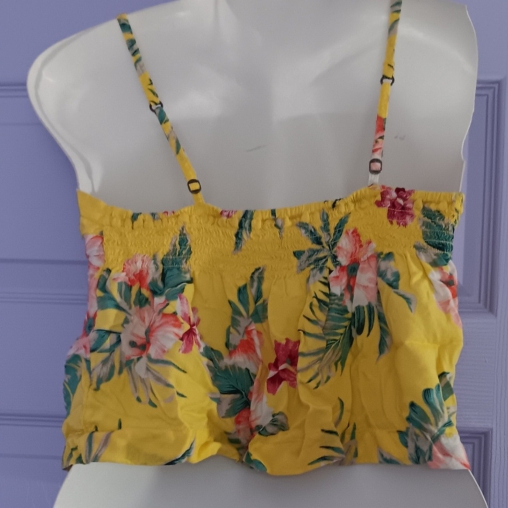 Bundle Lot Of 7 Womens Spring Summer Vacaction Tops Small - Picture 14 of 16